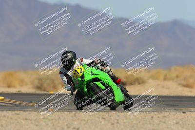 media/Mar-22-2025-CVMA (Sat) [[462c0ffedb]]/Race 13-Amateur Supersport Middleweight/